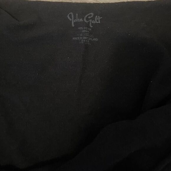 Brandy-melville Women's Black Shirt - Picture 2 of 3